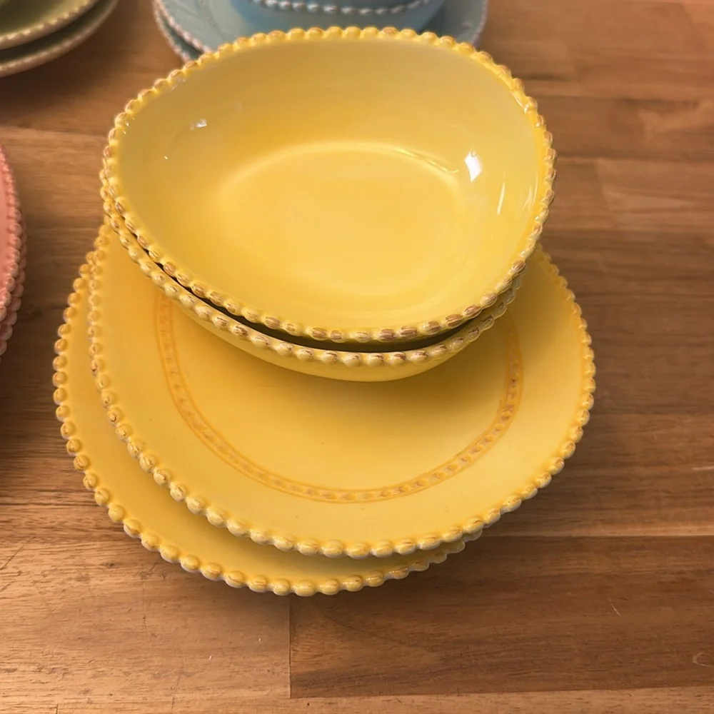 POTTERYBARN beaded egg plates set